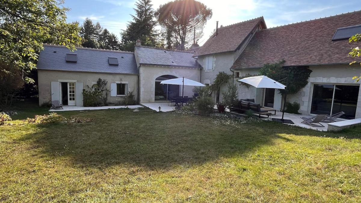 Le Clos Des Moriers 2 From Paris-piscine-12 Pers Villa