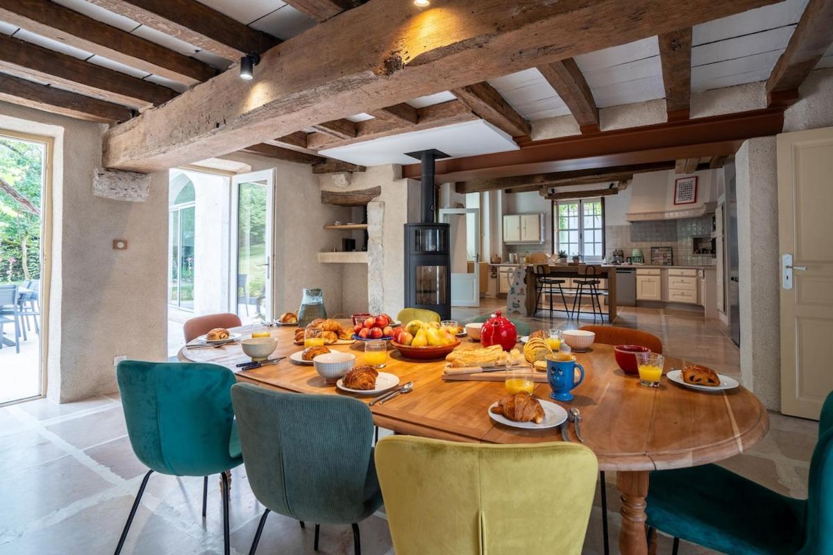 Le Clos Des Moriers 2 From Paris-piscine-12 Pers Villa *