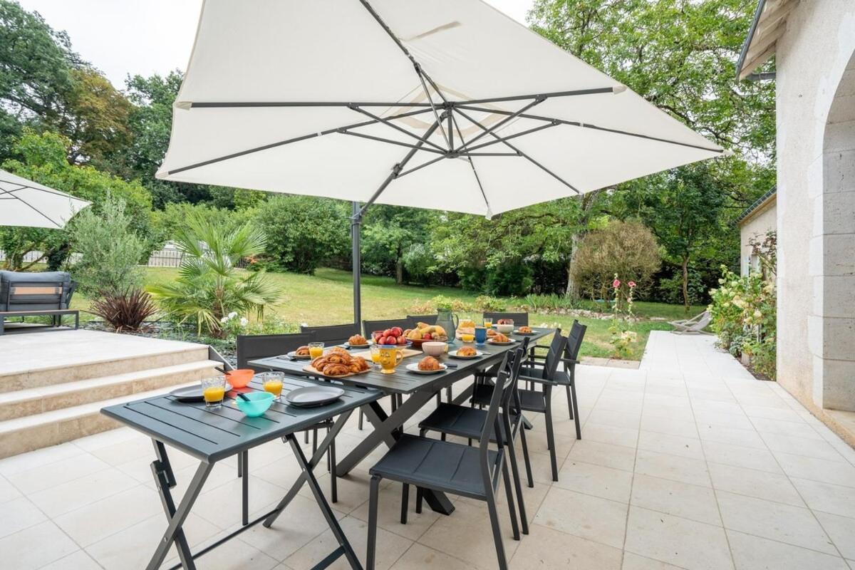 Villa Le Clos Des Moriers 2 From Paris-piscine-12 Pers