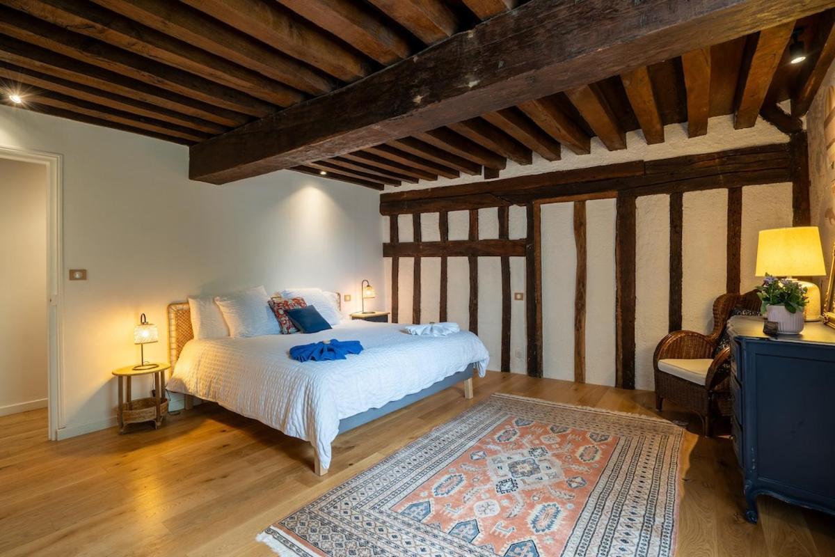 Le Clos Des Moriers 2 From Paris-piscine-12 Pers * Blois